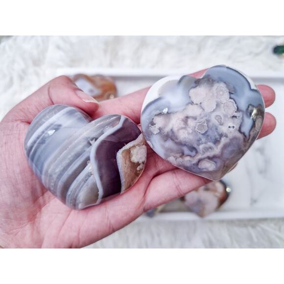 Flower Agate Heart Crystal Carving / Druzy / Blue Green Red - Picture 4 of 10